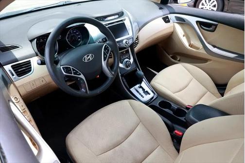 2011 Hyundai ELANTRA GLS