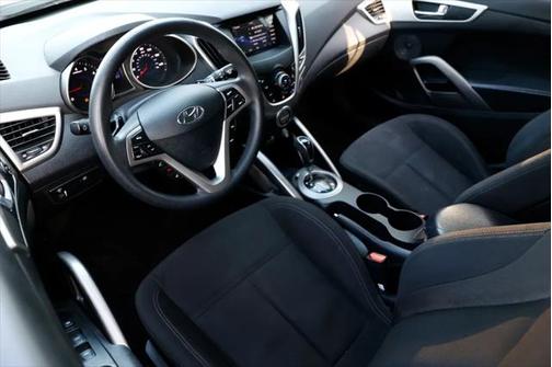 2014 Hyundai Veloster Base