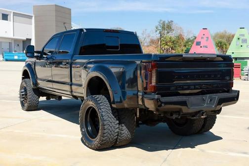 2017 Ford F-450 Lariat