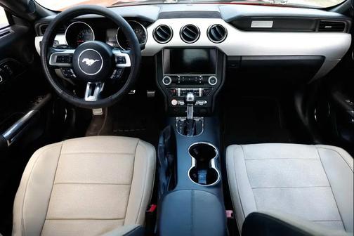 2016 Ford Mustang EcoBoost Premium