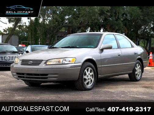 1999 Toyota Camry LE V6
