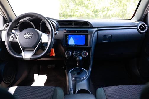 2011 Scion tC Base