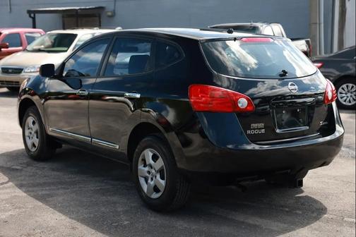Super Black 2011 Nissan Rogue S