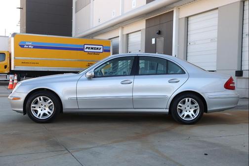 2004 Mercedes-Benz E-Class E320 4DR SEDAN