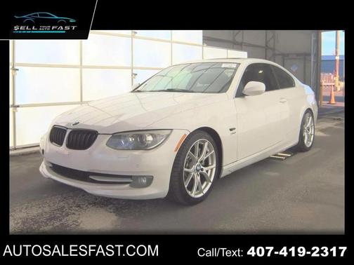 WHITE 2011 BMW 335 XDRIVE