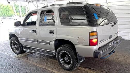 2004 Chevrolet Tahoe Base