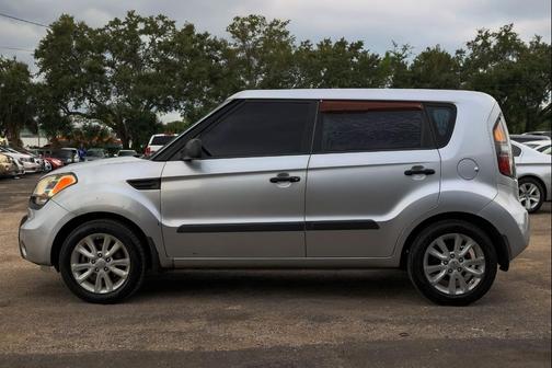2011 Kia Soul Base