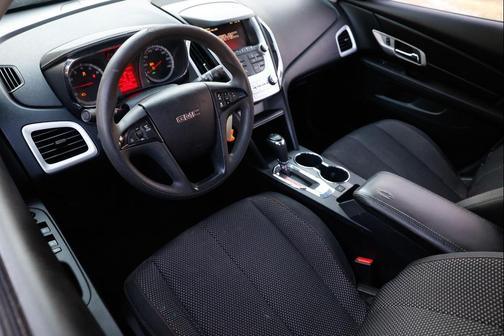 2017 GMC Terrain SLE-1