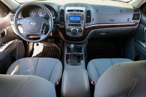 2012 Hyundai SANTA FE GLS