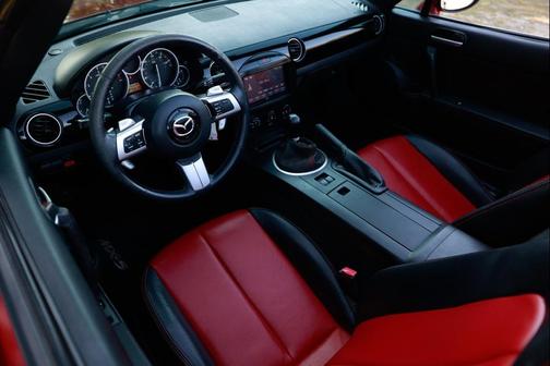 2006 Mazda MX-5 Miata Sport