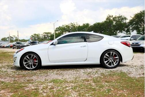 2015 Hyundai Genesis Coupe 3.8 Ultimate