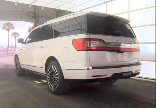 2018 Lincoln Navigator L Black Label