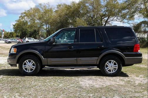 2004 Ford Expedition XLT