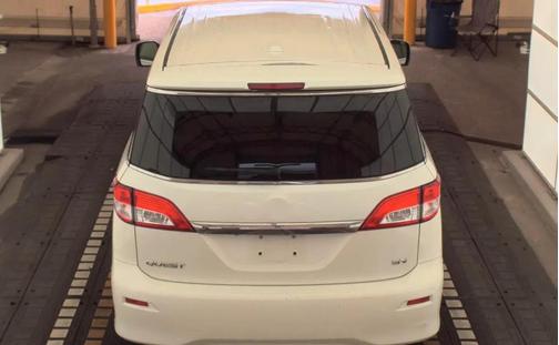 White Pearl 2013 Nissan Quest SV
