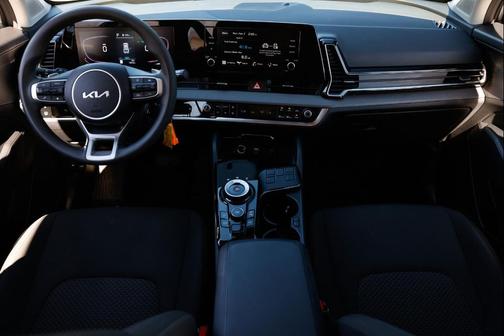 2024 Kia Sportage Hybrid LX