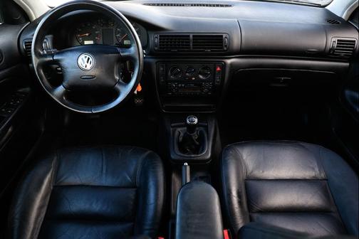 1999 Volkswagen Passat GLS
