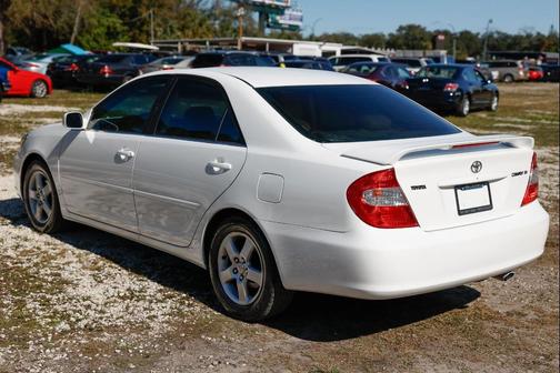 2002 Toyota Camry LE