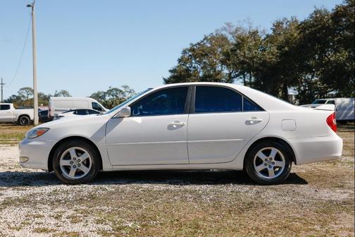 2002 Toyota Camry LE