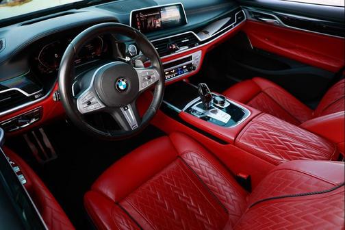 2021 BMW 750 Li xDrive