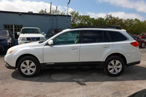 2011 Subaru Outback 2.5 i Premium