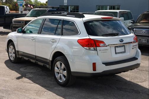 2011 Subaru Outback 2.5 i Premium