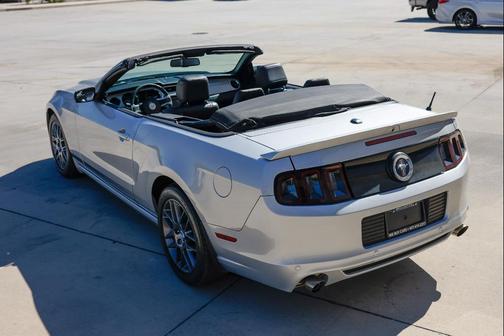 2014 Ford Mustang V6 Premium