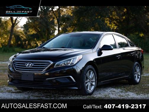 2017 Hyundai SONATA SE