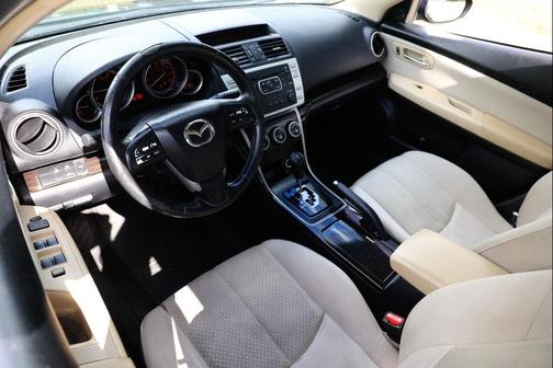 2012 Mazda Mazda6 i Touring Plus