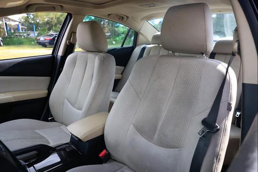 2012 Mazda Mazda6 i Touring Plus