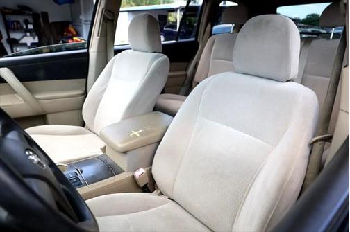 2008 Toyota Highlander Base