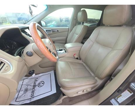 2014 Nissan Pathfinder SL