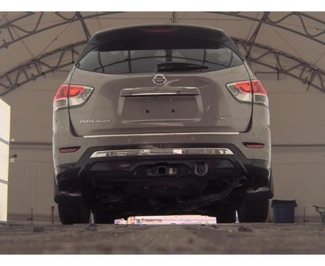 2014 Nissan Pathfinder SL