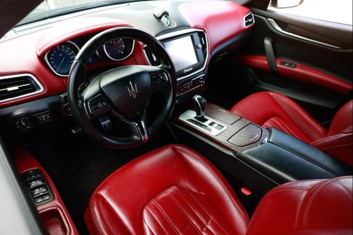 2016 Maserati Ghibli Base