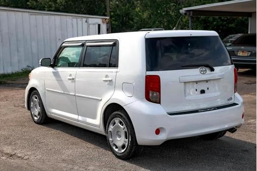 2011 Scion xB Release Series 8.0
