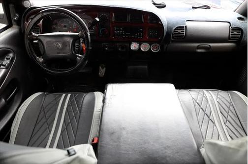 2000 Dodge Ram 3500 Quad Cab DRW