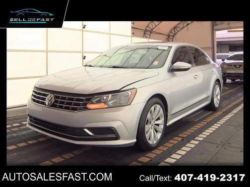 Reflex Silver Metallic 2016 Volkswagen Passat 1.8T SE