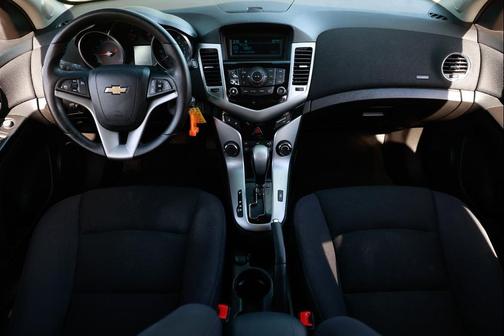 2014 Chevrolet Cruze 1LT