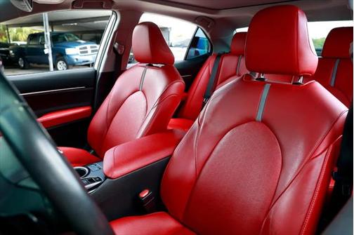 2020 Toyota Camry XSE