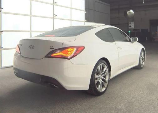 2013 Hyundai Genesis Coupe 3.8 R-Spec
