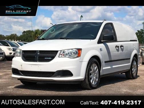 2015 RAM Cargo Tradesman