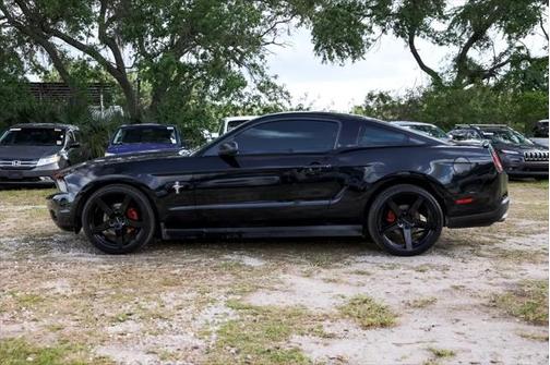 2011 Ford Mustang V6 Premium