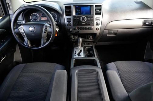 2014 Nissan Armada SV