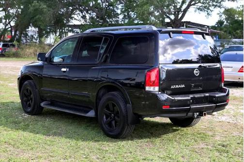 2014 Nissan Armada SV