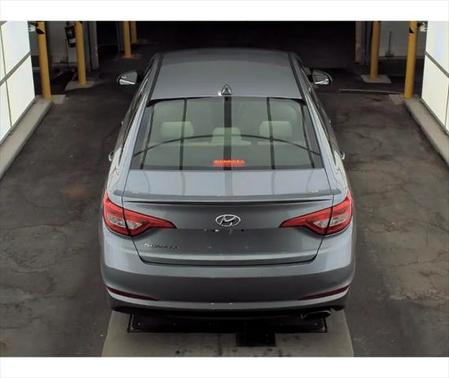 2017 Hyundai SONATA SE
