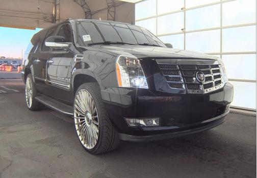 2007 Cadillac Escalade ESV Standard