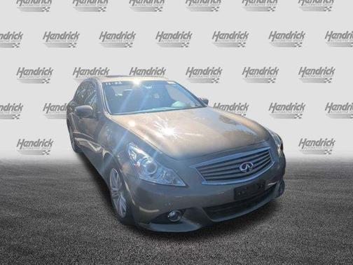 2010 INFINITI G37 Journey
