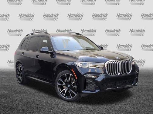 Carbon Black Metallic 2022 BMW X7 xDrive40i