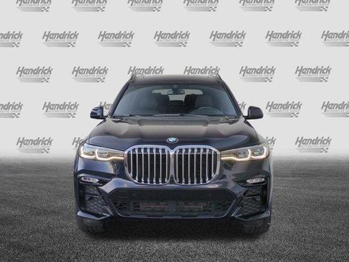 Carbon Black Metallic 2022 BMW X7 xDrive40i