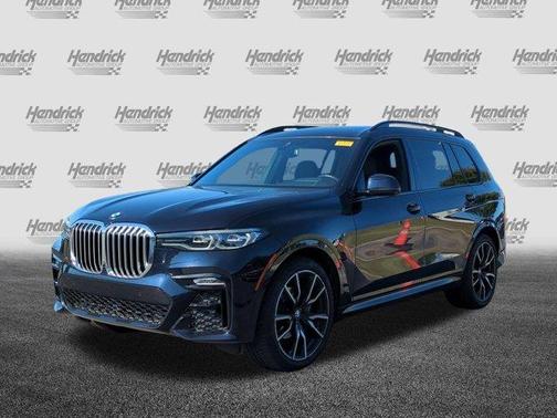 Carbon Black Metallic 2022 BMW X7 xDrive40i