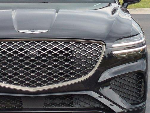 Vik Black 2023 Genesis GV70 2.5T